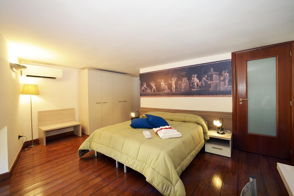 Italia Apartment Napoli Exterior foto